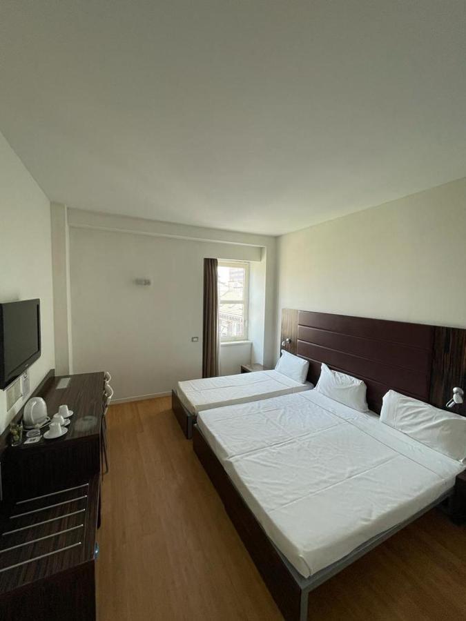 Ih Hotels Milano Centrale Guest House מראה חיצוני תמונה