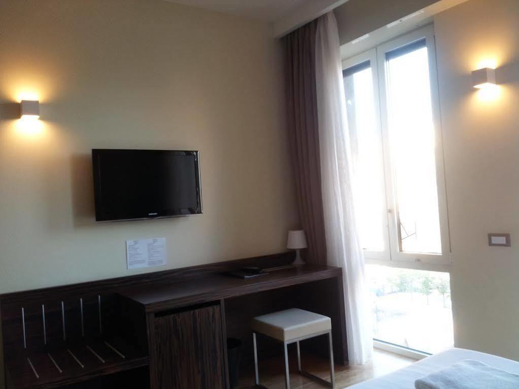 Ih Hotels Milano Centrale Guest House מראה חיצוני תמונה